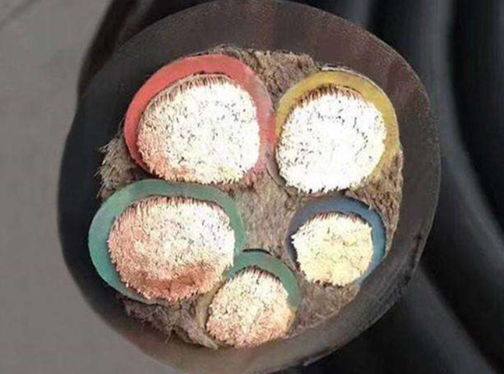 廣州電線電纜規(guī)格型號表有哪些.jpg 廣州電線電纜規(guī)格型號表有哪些.jpg